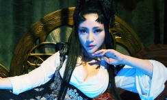 “邻居女人”给得好的夫人